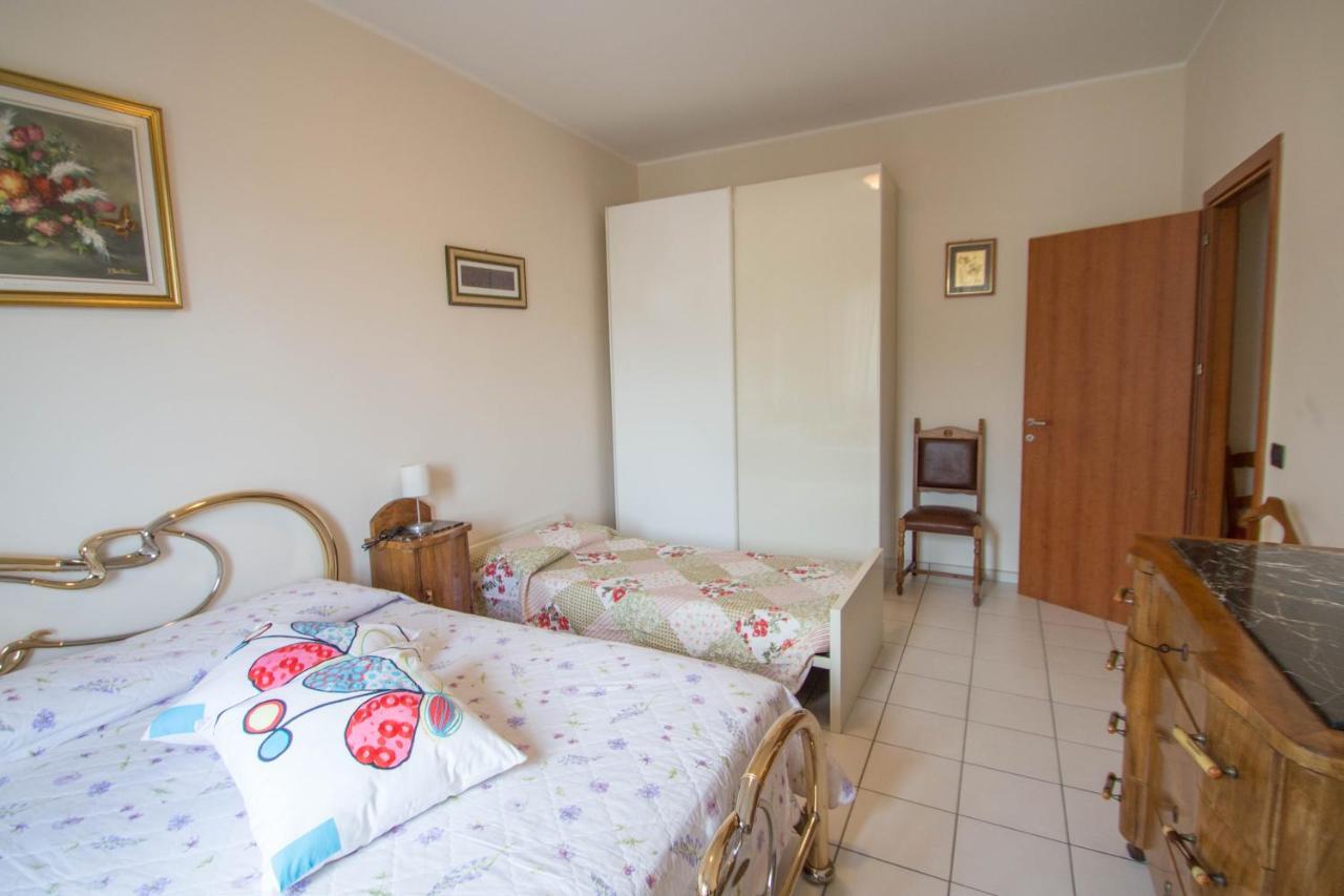 Trilocale Con Box Auto Apartamento Varazze Exterior foto